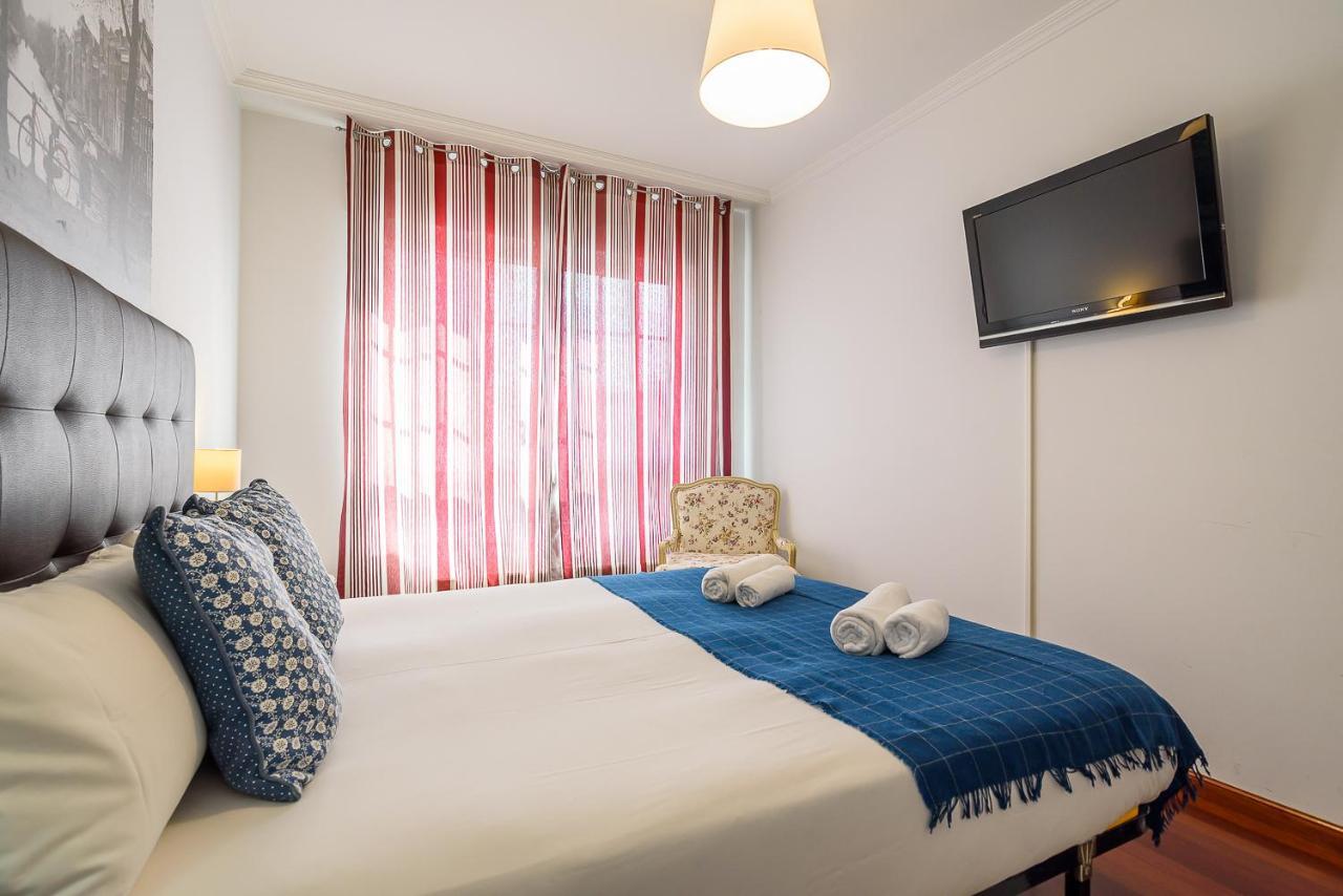 O Faro Apartments リバデオ エクステリア 写真